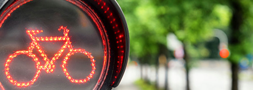 Radfahrer und die rote Ampel: Fakten, die Sie kennen sollten Radfahrer und die rote Ampel: Fakten, die Sie kennen sollten